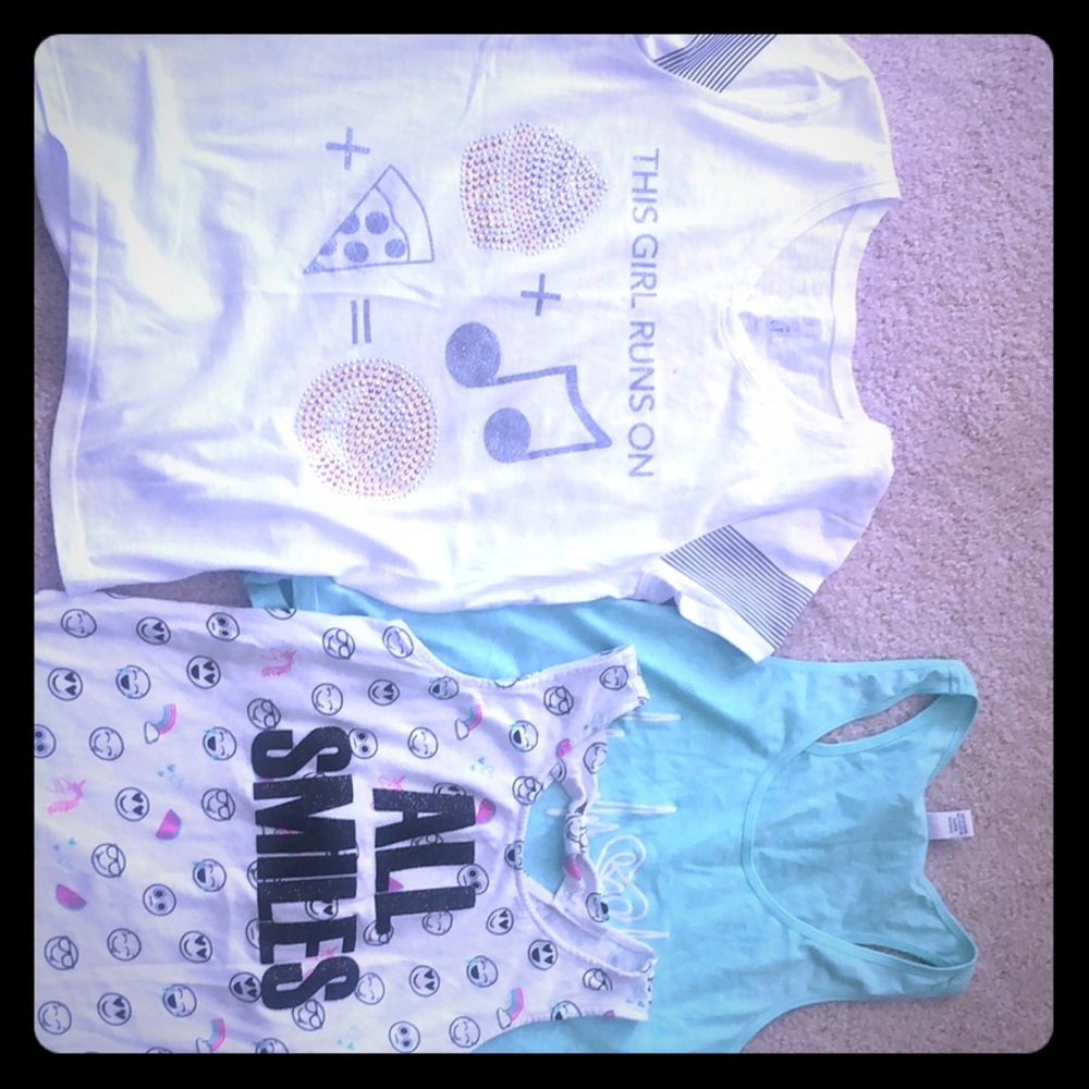(3) T-shirts, tanks